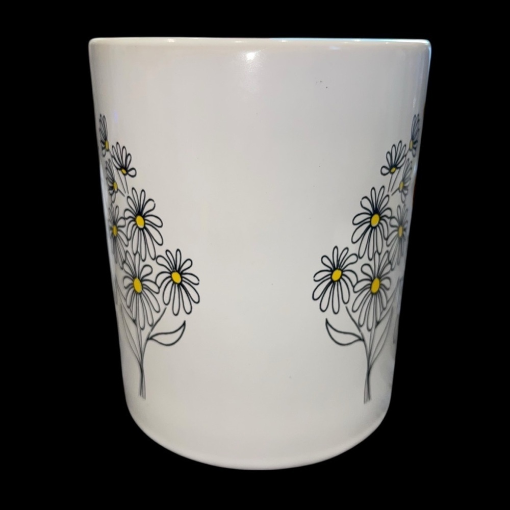 Fisher Products Mug – 16oz Stoneware-A Smile is the Prettiest Thing You Can Wear - Picture 8 of 11